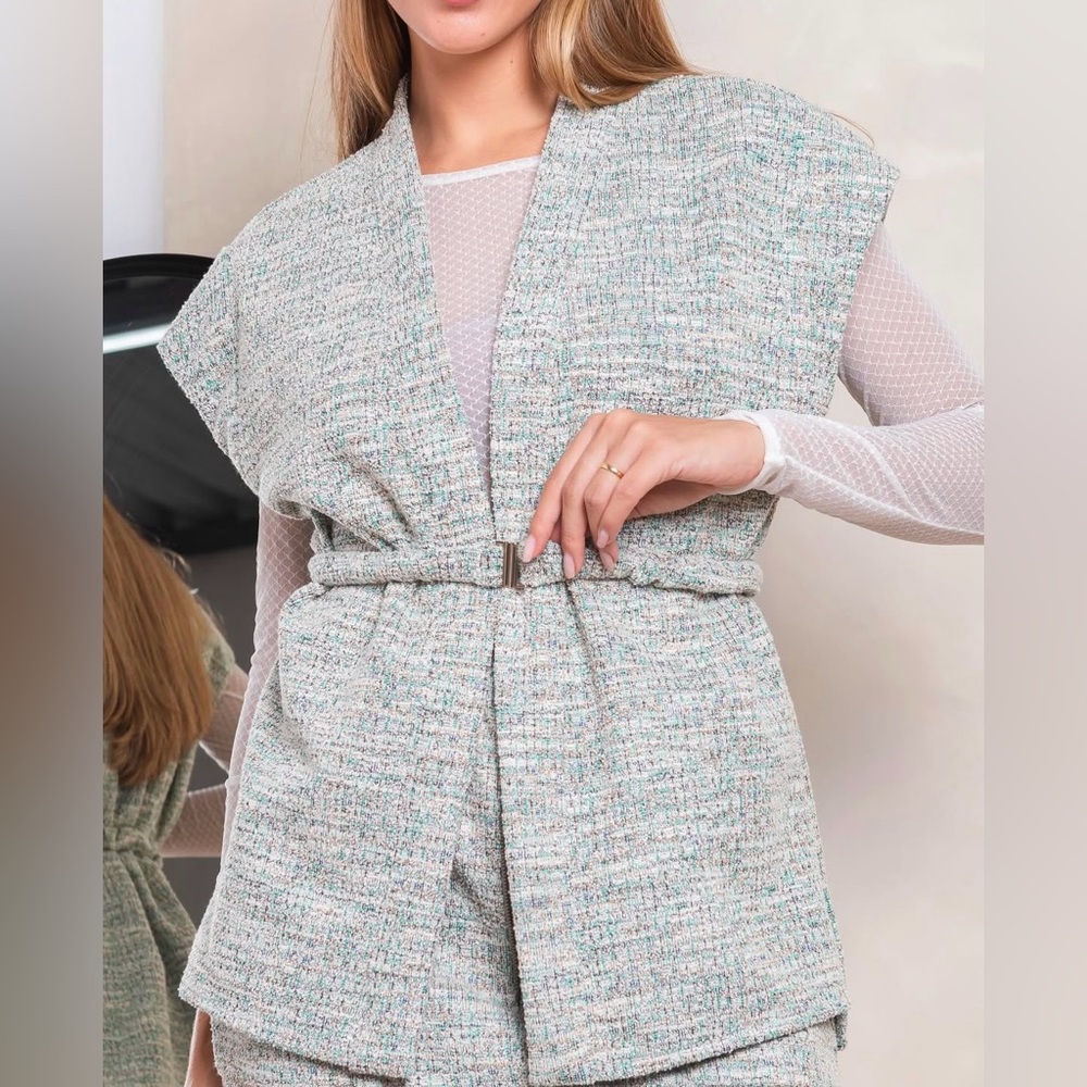 Green set ( vest and pants)
Patique ( Brasilian brand)
Tweed